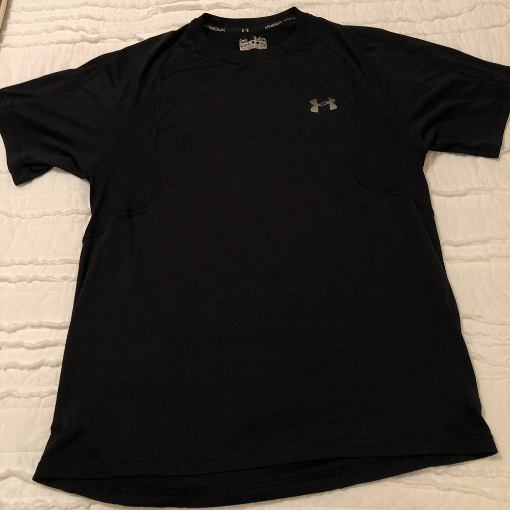 Under Armour Dry fit workout shirt